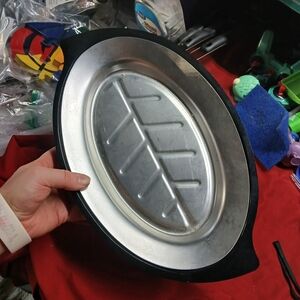 Nordic Ware Sizzling Steak Server set, designed to keep grilled foods hot 9x15"